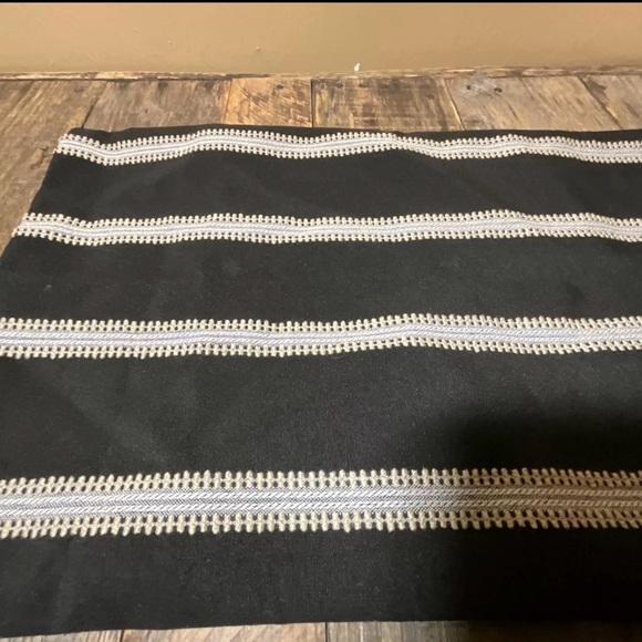 SLOW COW Linen Off White and Black Rectangle Throw Pillow Cover - Picture 9 of 9